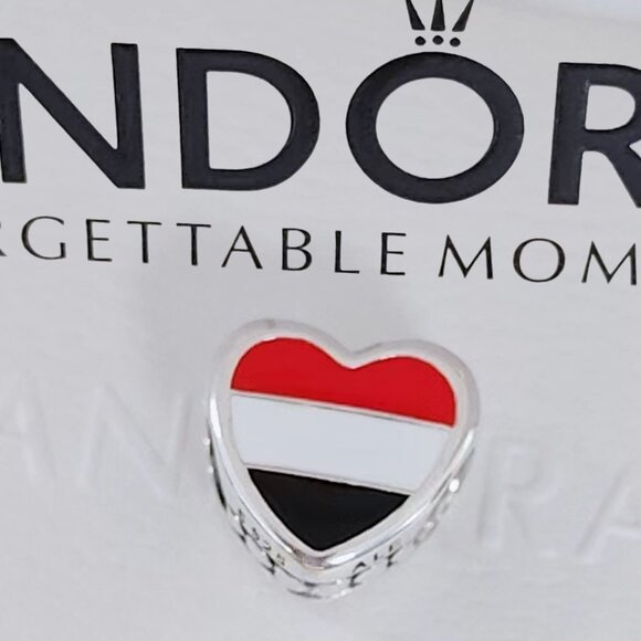 Pandora Jewelry - Pandora Yemen Flag Exclusive Heart Charm Bead with box